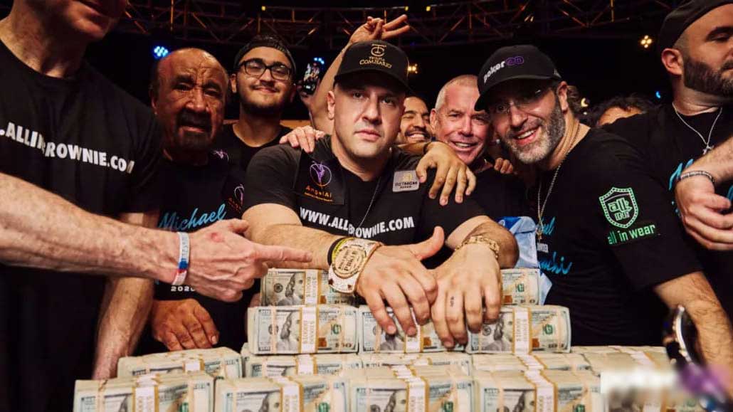 Michael Mizrachi双冠王 获Phil Ivey盛赞是“体育（yù）史上（shàng）最伟大的成（chéng）就”