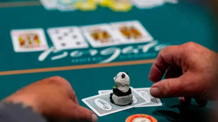 顶级扑（pū）克（kè）玩家策略 教你用RAIN方（fāng）法终结（jié）拖延