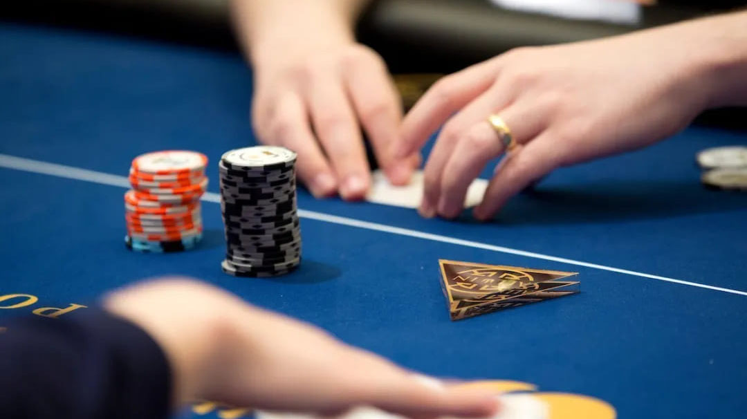 德州撲克新（xīn）手 進階必學打法:半詐唬